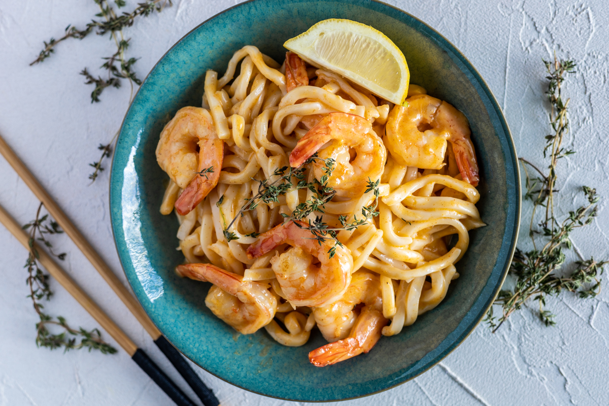 Creamy Garlic Prawn Udon Noodles Taylah S Kitchen